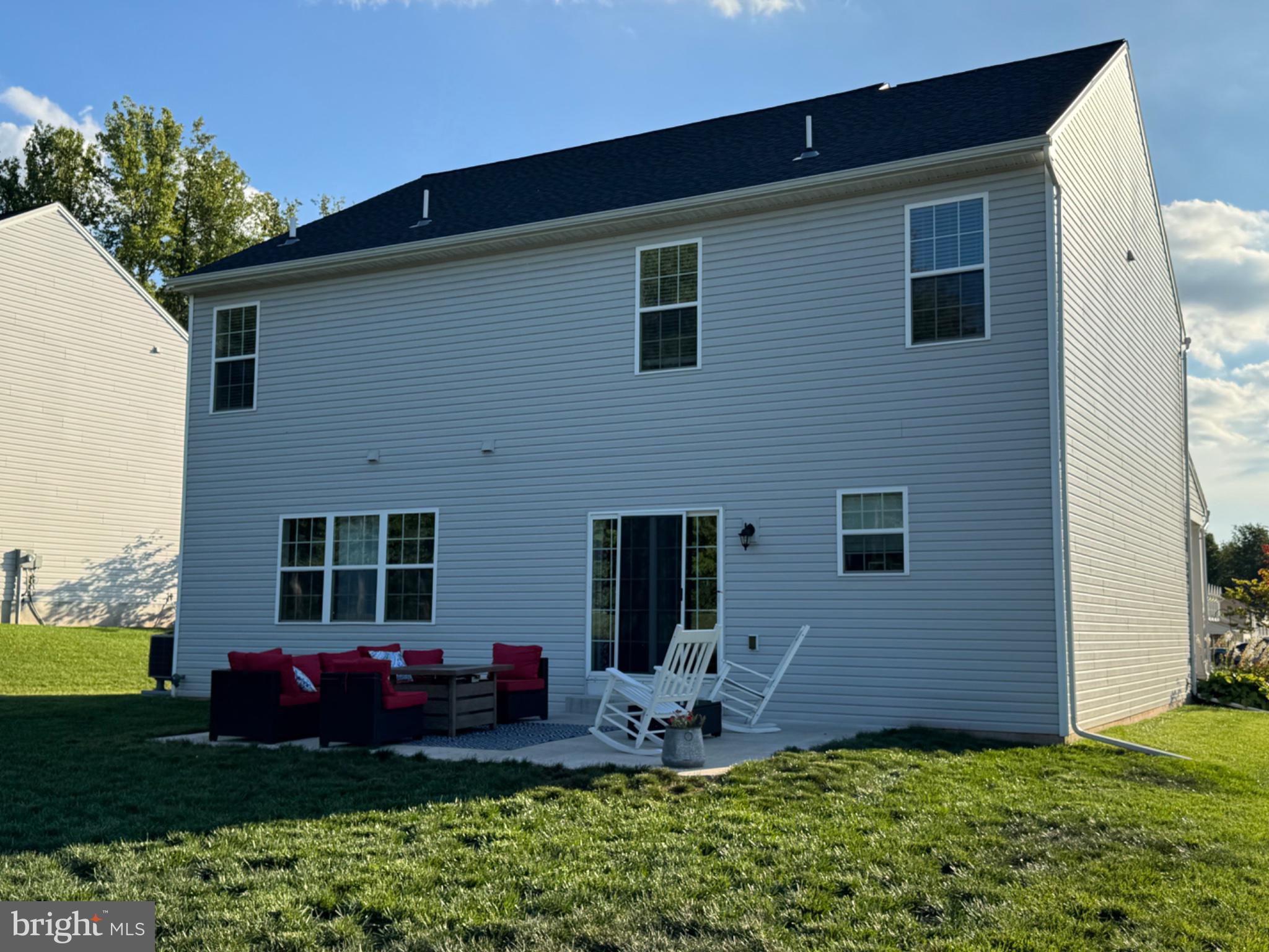 195 Scarlet Oak Dr, Etters, PA 17319 photo
