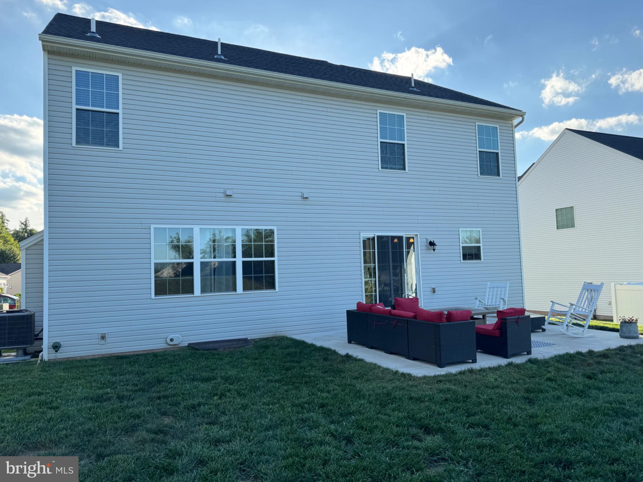 195 Scarlet Oak Dr, Etters, PA 17319 photo