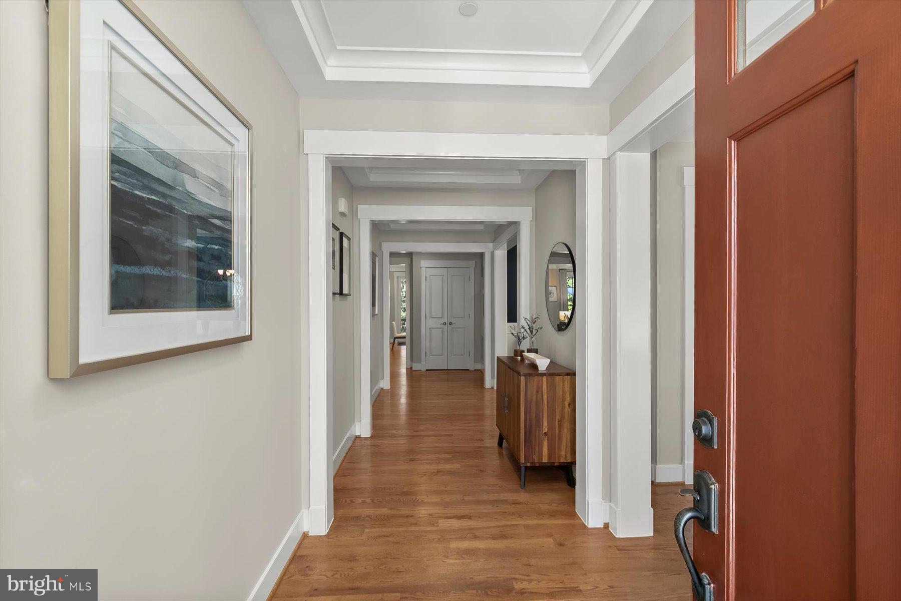 4527 Maple Ave, Bethesda, MD 20814 photo