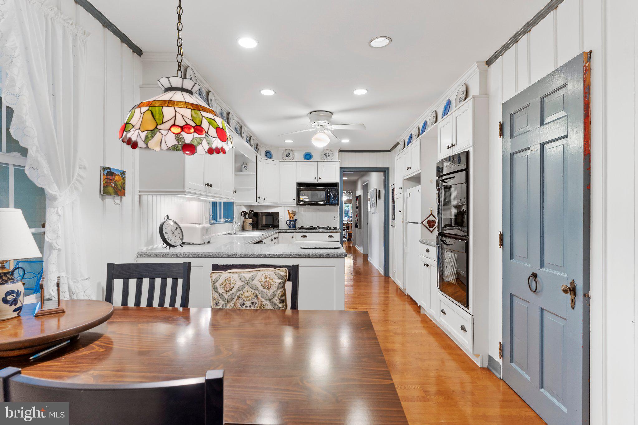 1819 High St, Camp Hill, PA 17011 photo