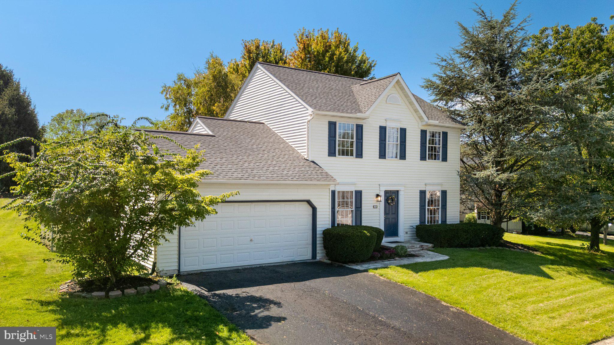 17 Quarry View Dr, Morgantown, PA 19543