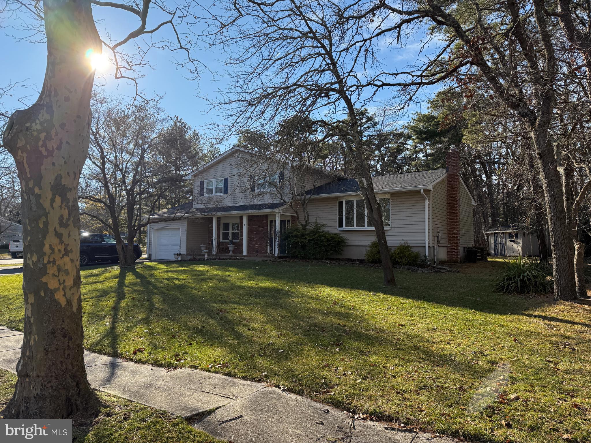 4 Cambridge Ct, Toms River, NJ 08753 photo