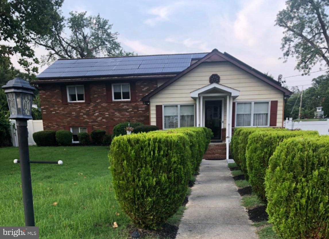 1222 Hillside Rd, Pasadena, MD 21122