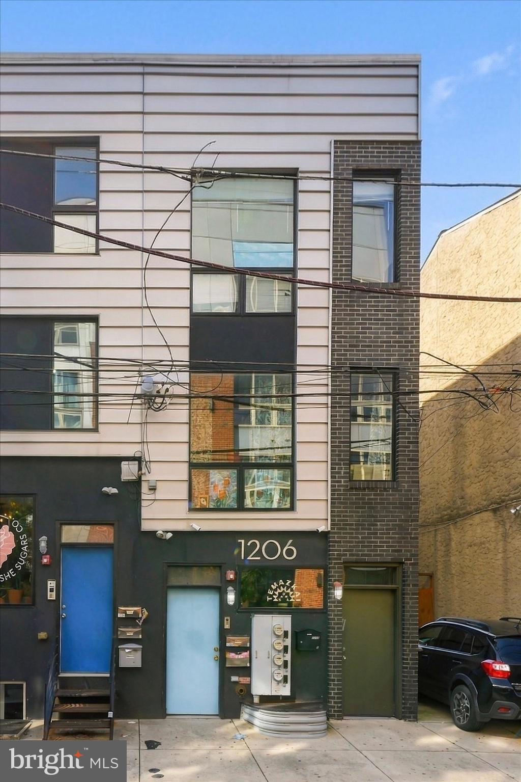 1206 E Palmer St, Philadelphia, PA 19125 photo