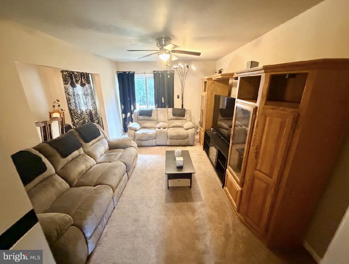 31 Drexel Pl, New Cumberland, PA 17070 photo