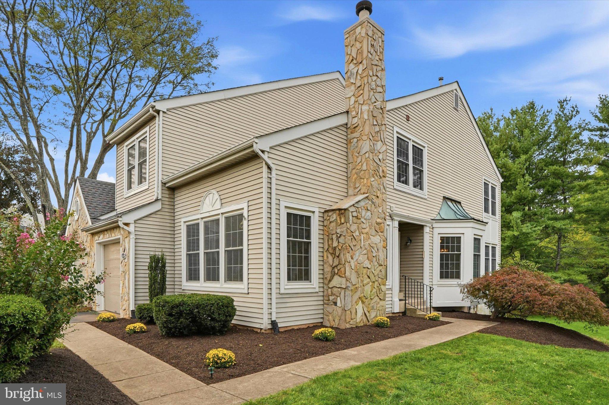 304 Eagle Ln, Doylestown, PA 18901