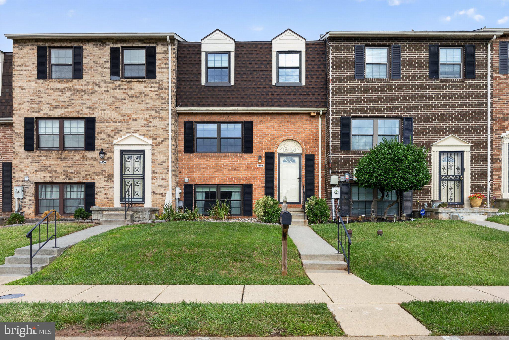 4804 Grand Bend Dr, Catonsville, MD 21228 photo