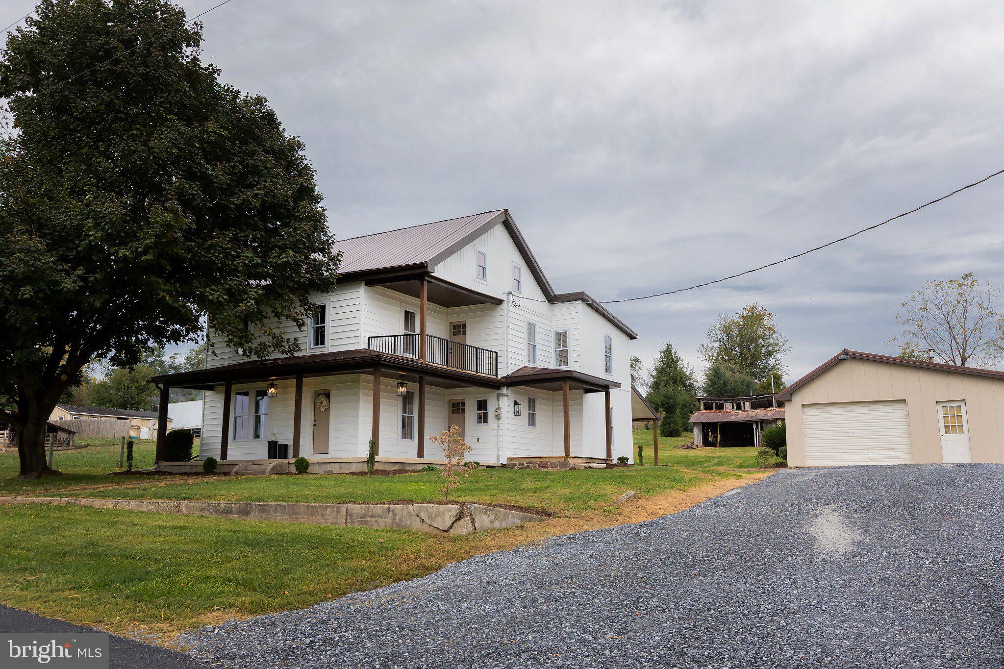 455 Indian Run Rd, Ephrata, PA 17522 photo