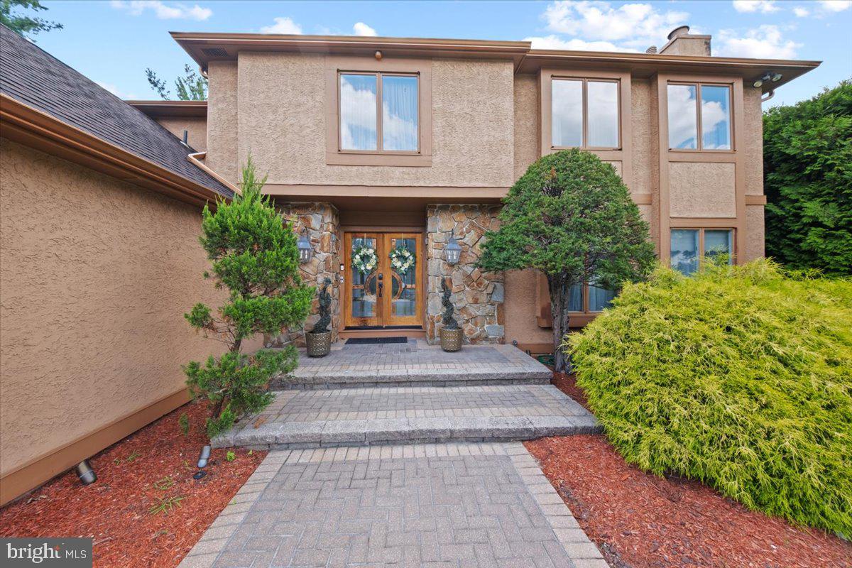 29 Fairhaven Dr, Cherry Hill, NJ 08003 photo