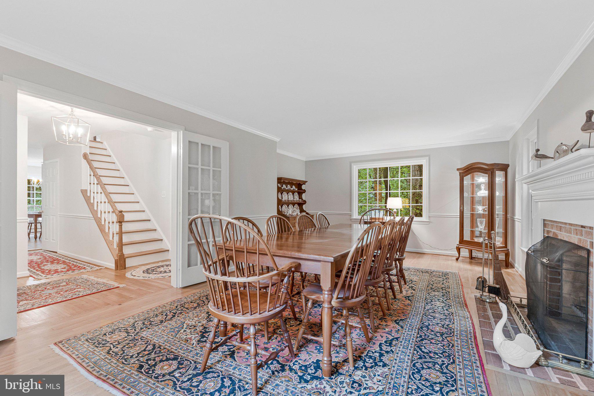 9222 Jeffery Rd, Great Falls, VA 22066