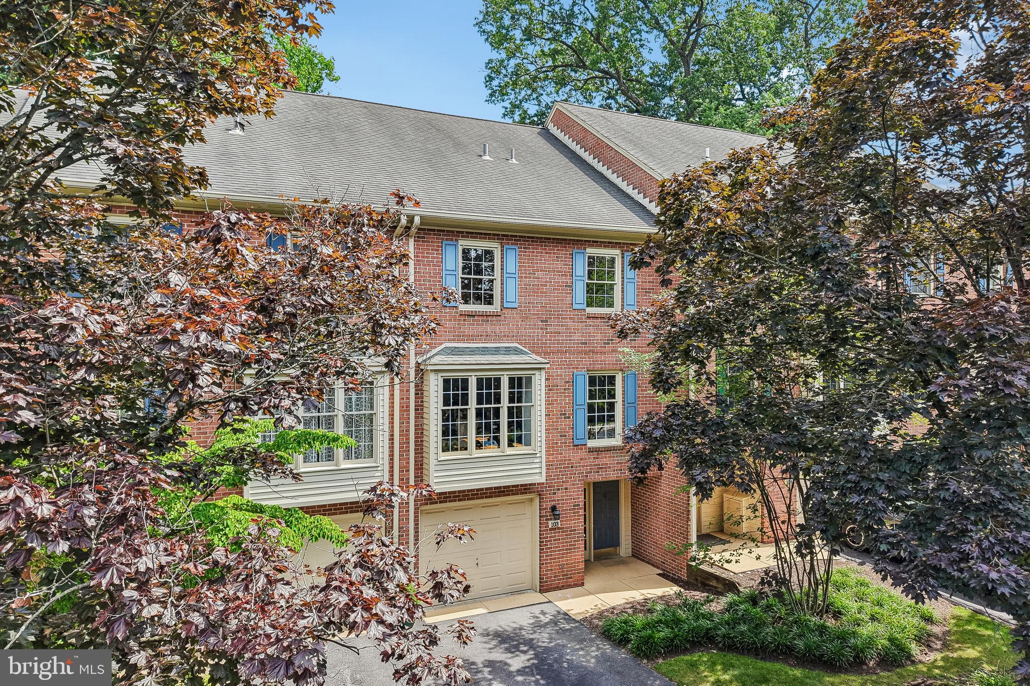 103 Brighton Cir, Devon, PA 19333