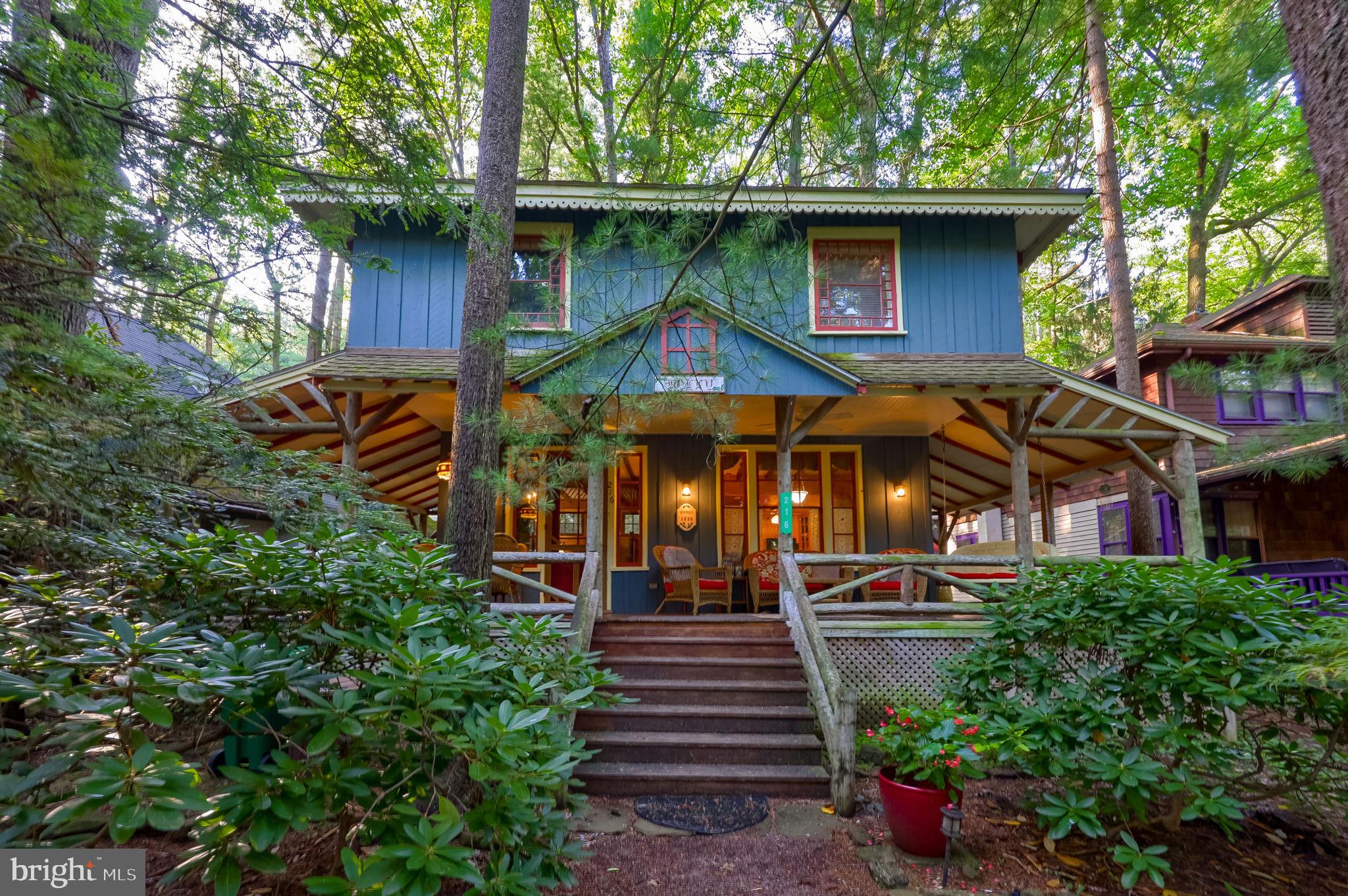 216 Pennsylvania Ave, Mount Gretna, PA 17064