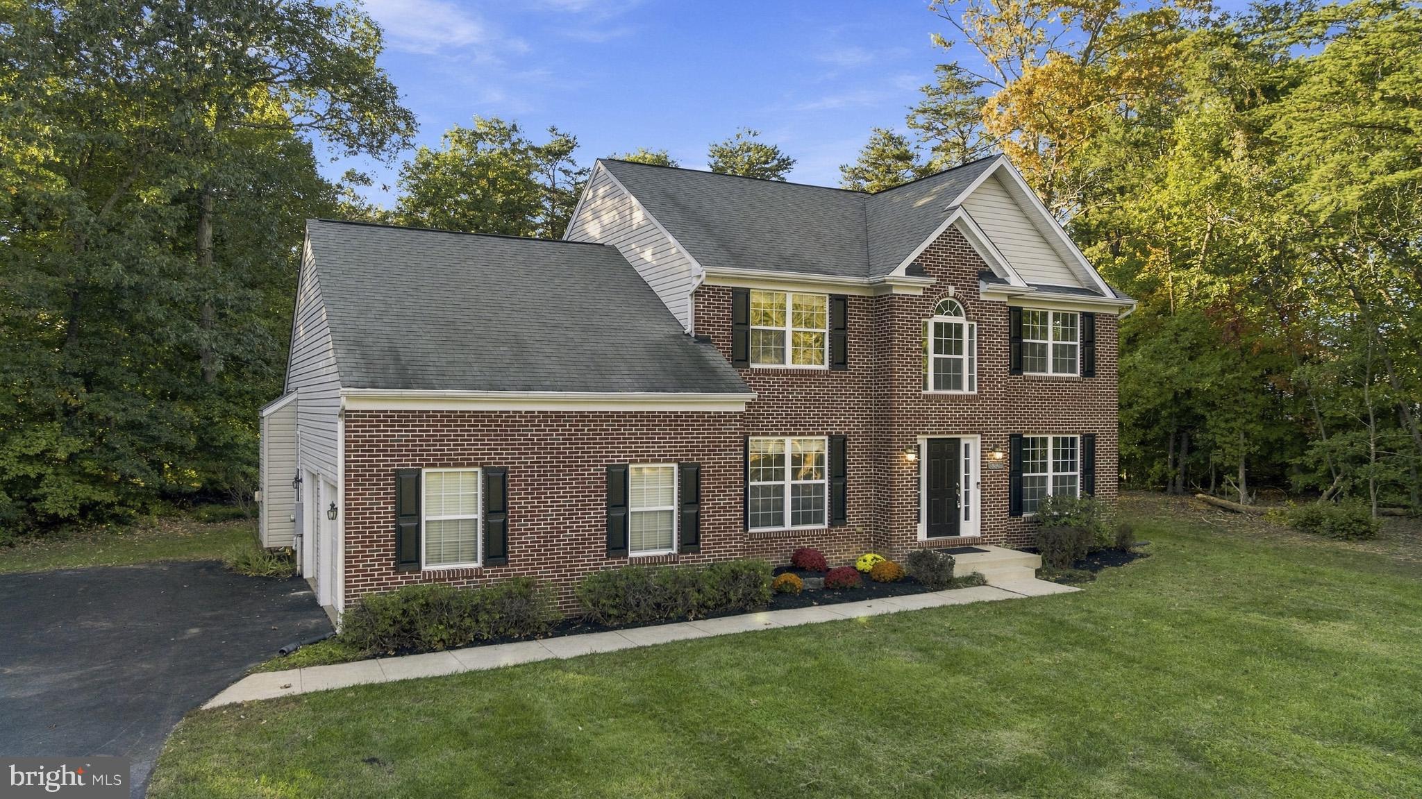 6301 Grant Chapman Dr, La Plata, MD 20646