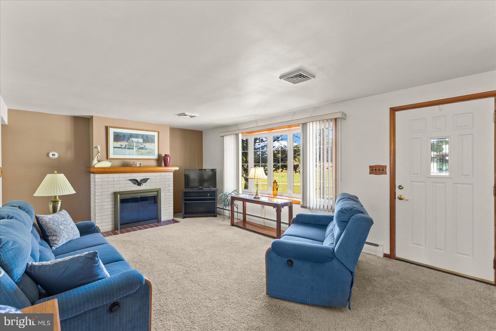 5240 Mount Pisgah Rd, York, PA 17406 photo