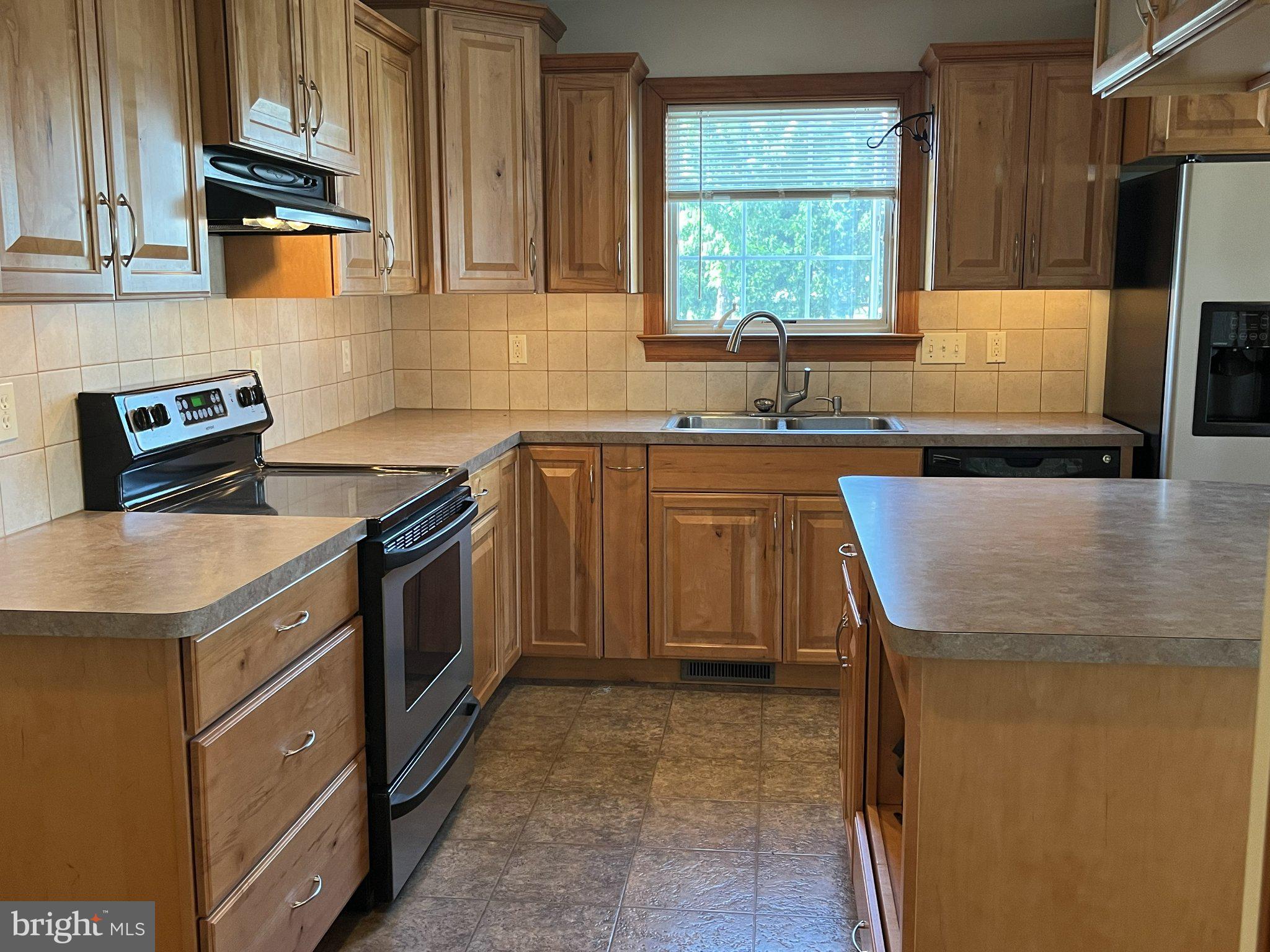 126 W Walnut St #L 0001, Fredericksburg, PA 17026 photo