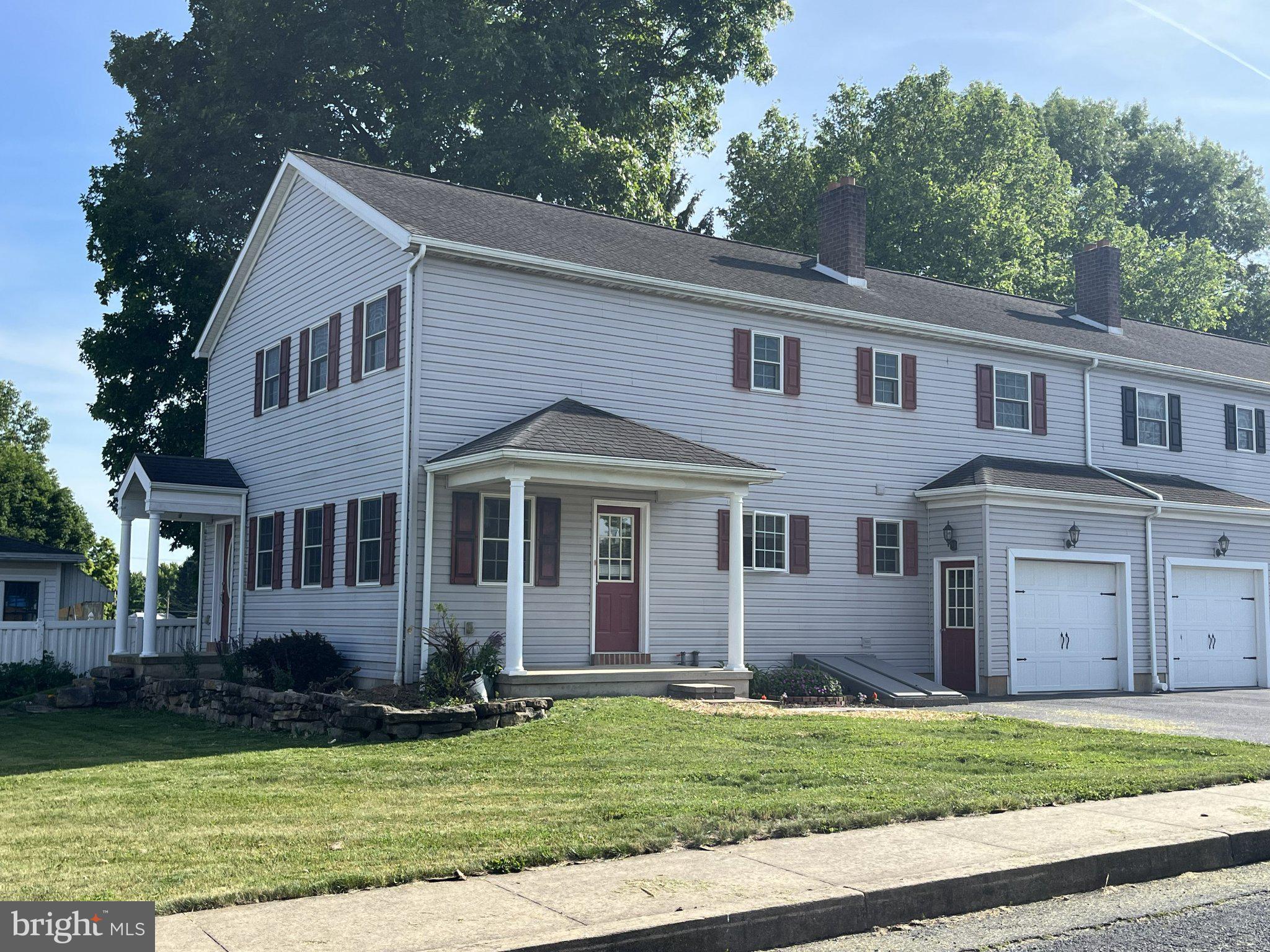 126 Walnut St, Fredericksburg, PA 17026