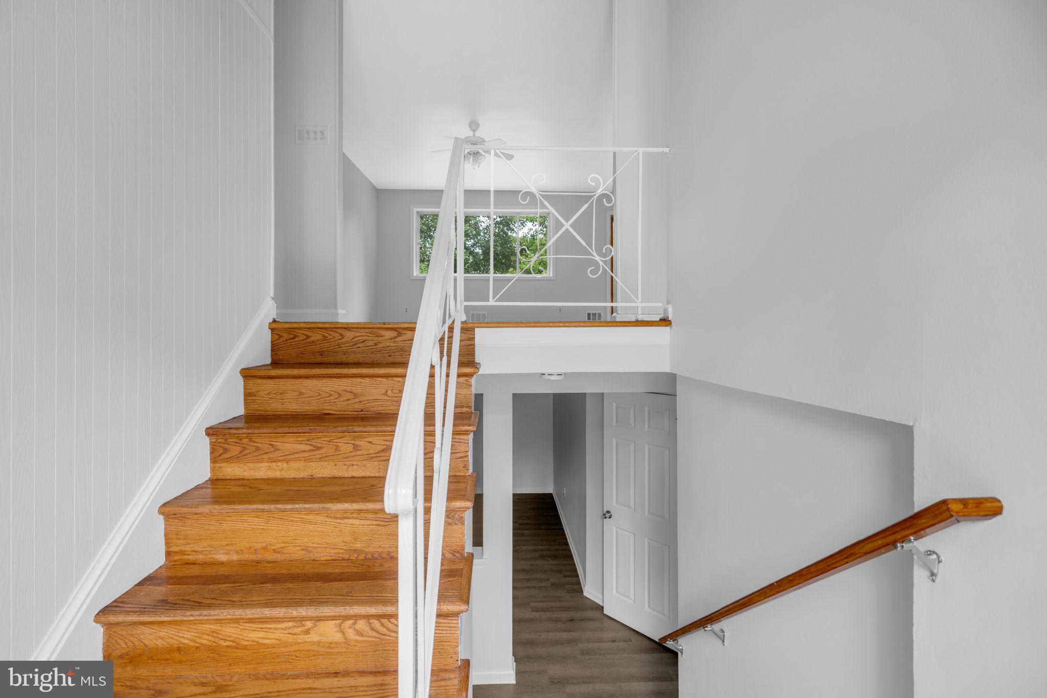 227 Lastner Ln, Greenbelt, MD 20770 photo