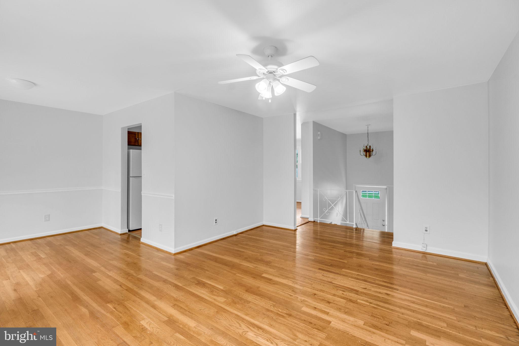227 Lastner Ln, Greenbelt, MD 20770 photo