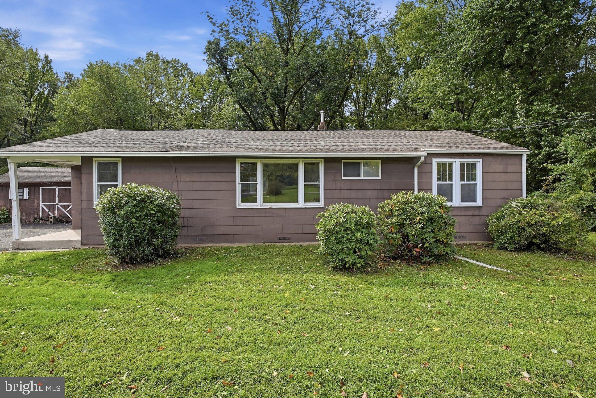 2584 Galloway Rd, Bensalem, PA 19020
