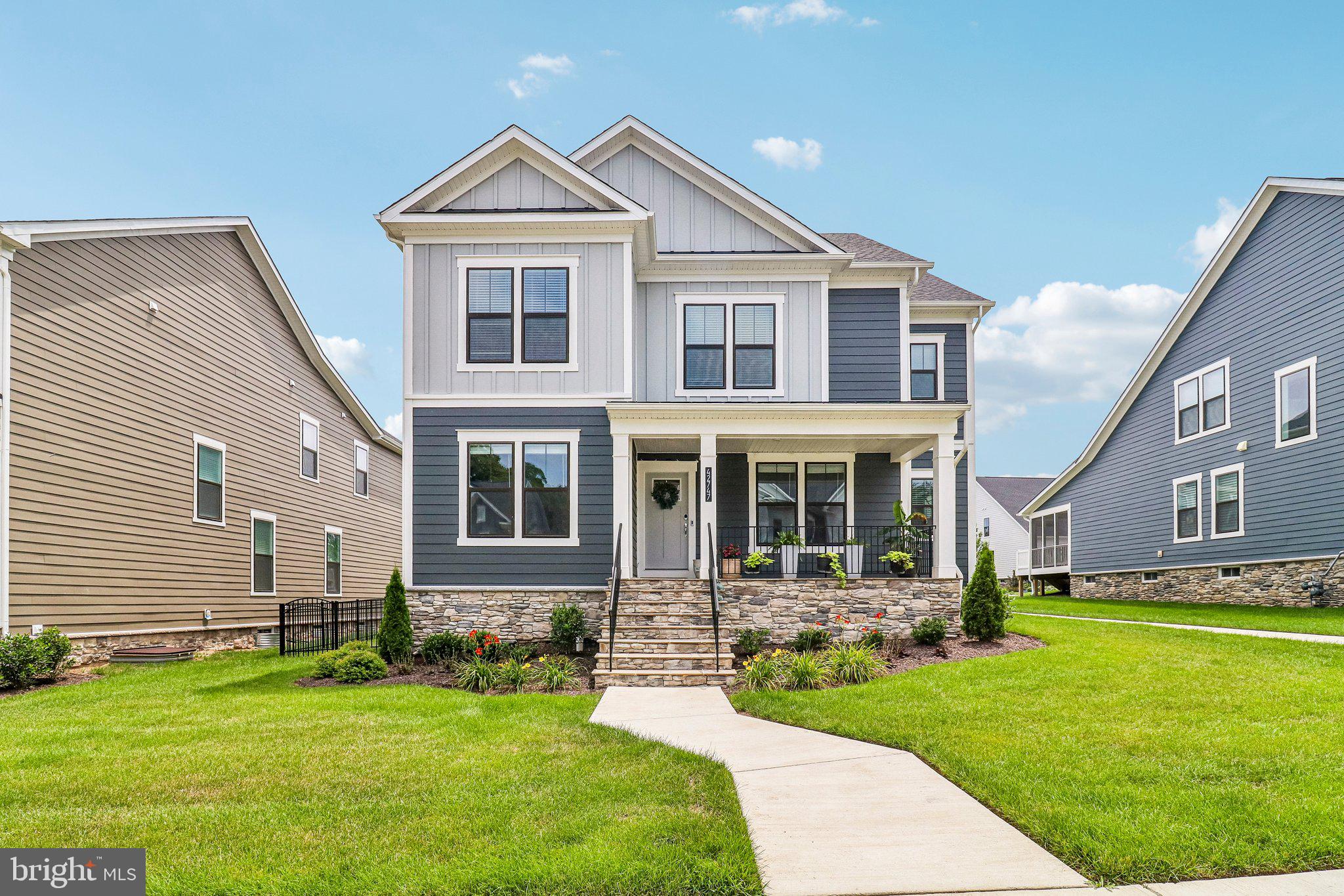 42747 Cannon Chapel Dr, Leesburg, VA 20176