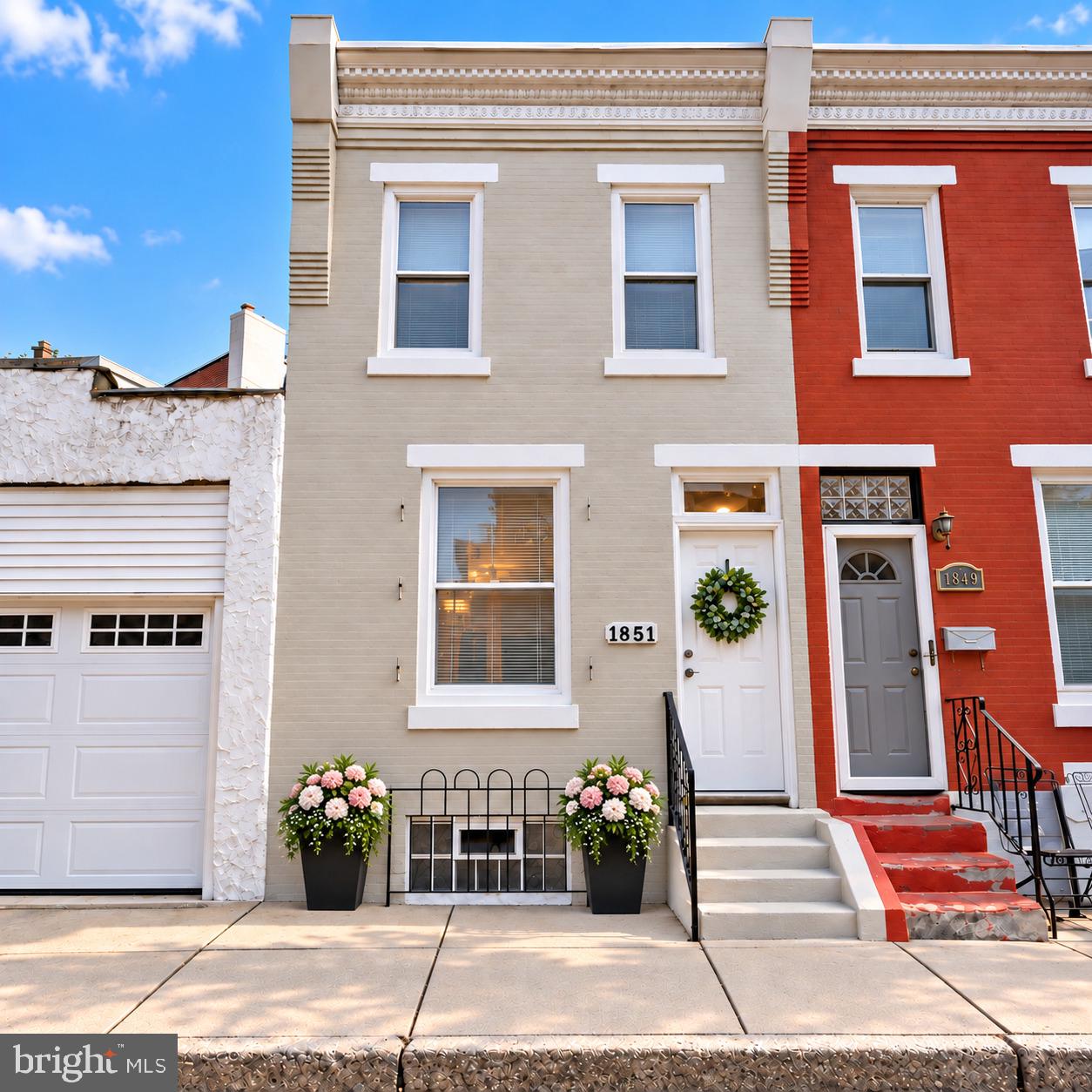 1851 Lecount St, Philadelphia, PA 19121