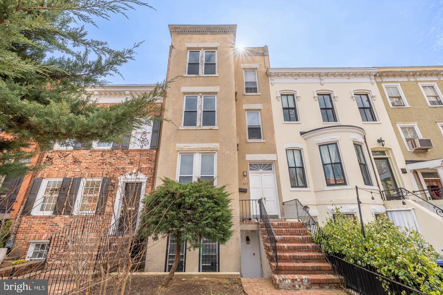 323 Maryland Ave, Washington, DC 20002