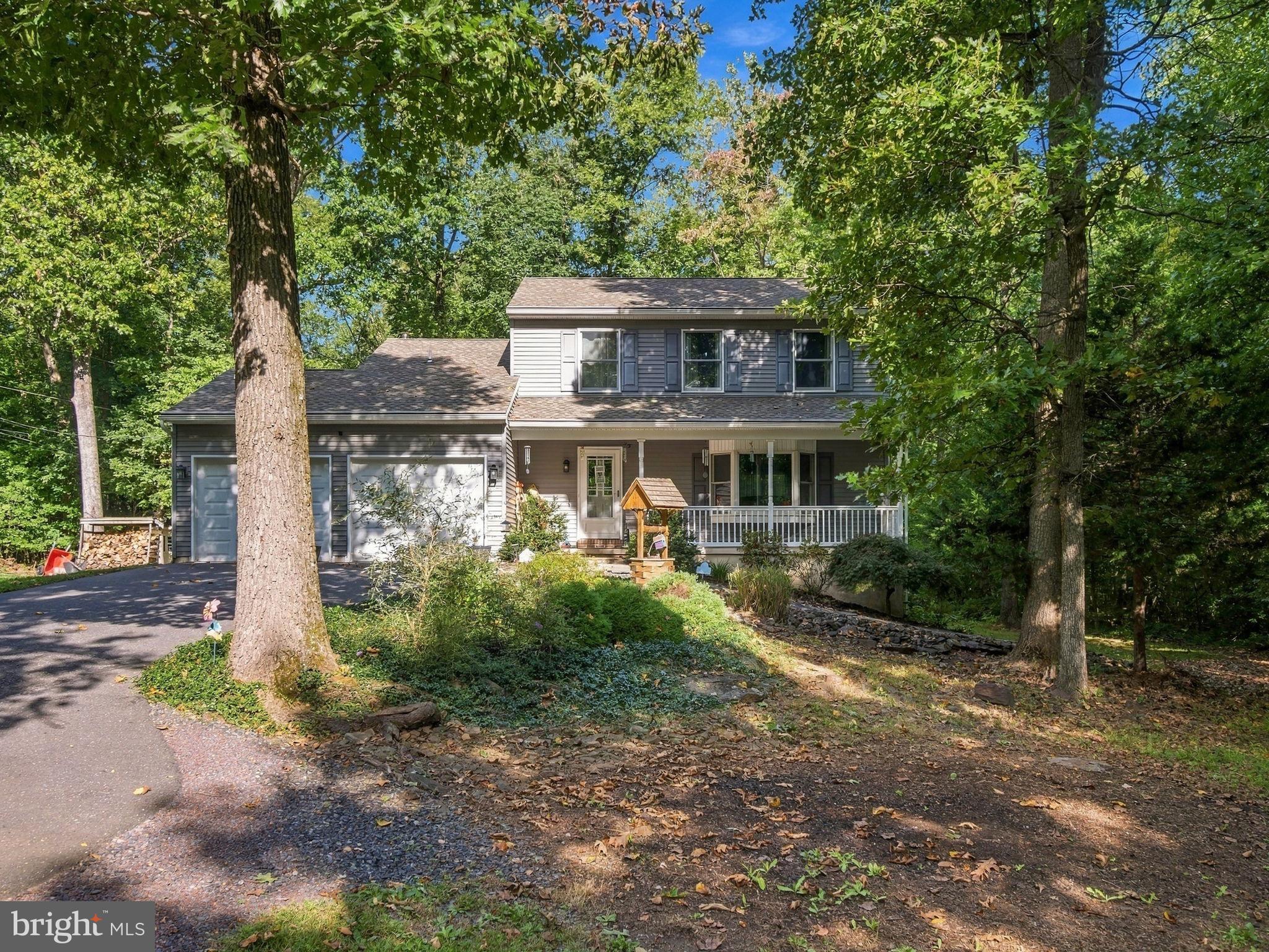 2020 Upper Ridge Rd, Green Lane, PA 18054 photo