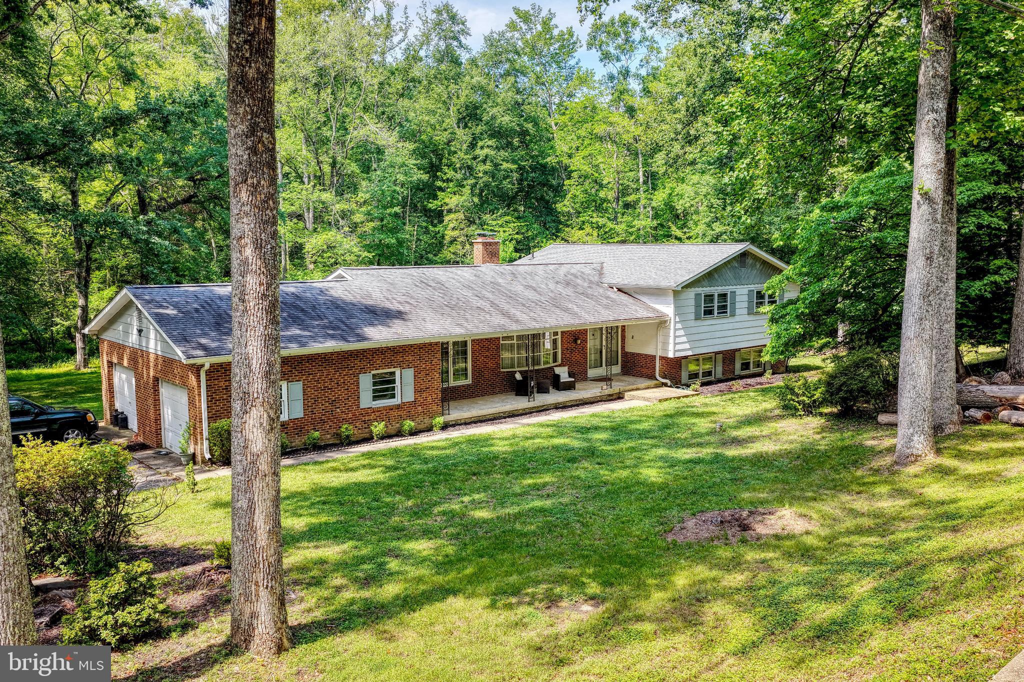 13531 Holly Spring Dr, Waldorf, MD 20601