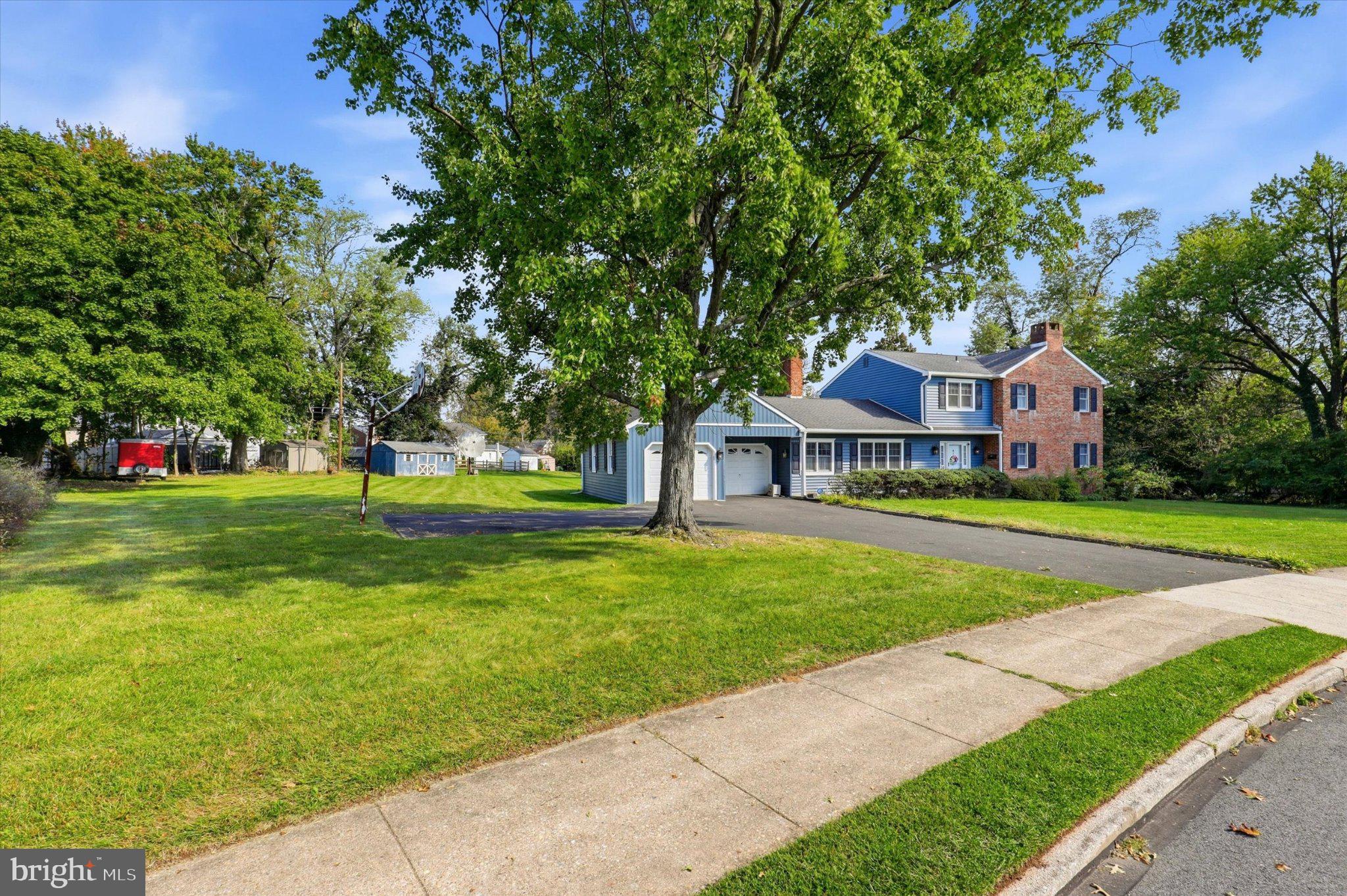 50 Shirley Ln, West Norriton, PA 19403 photo