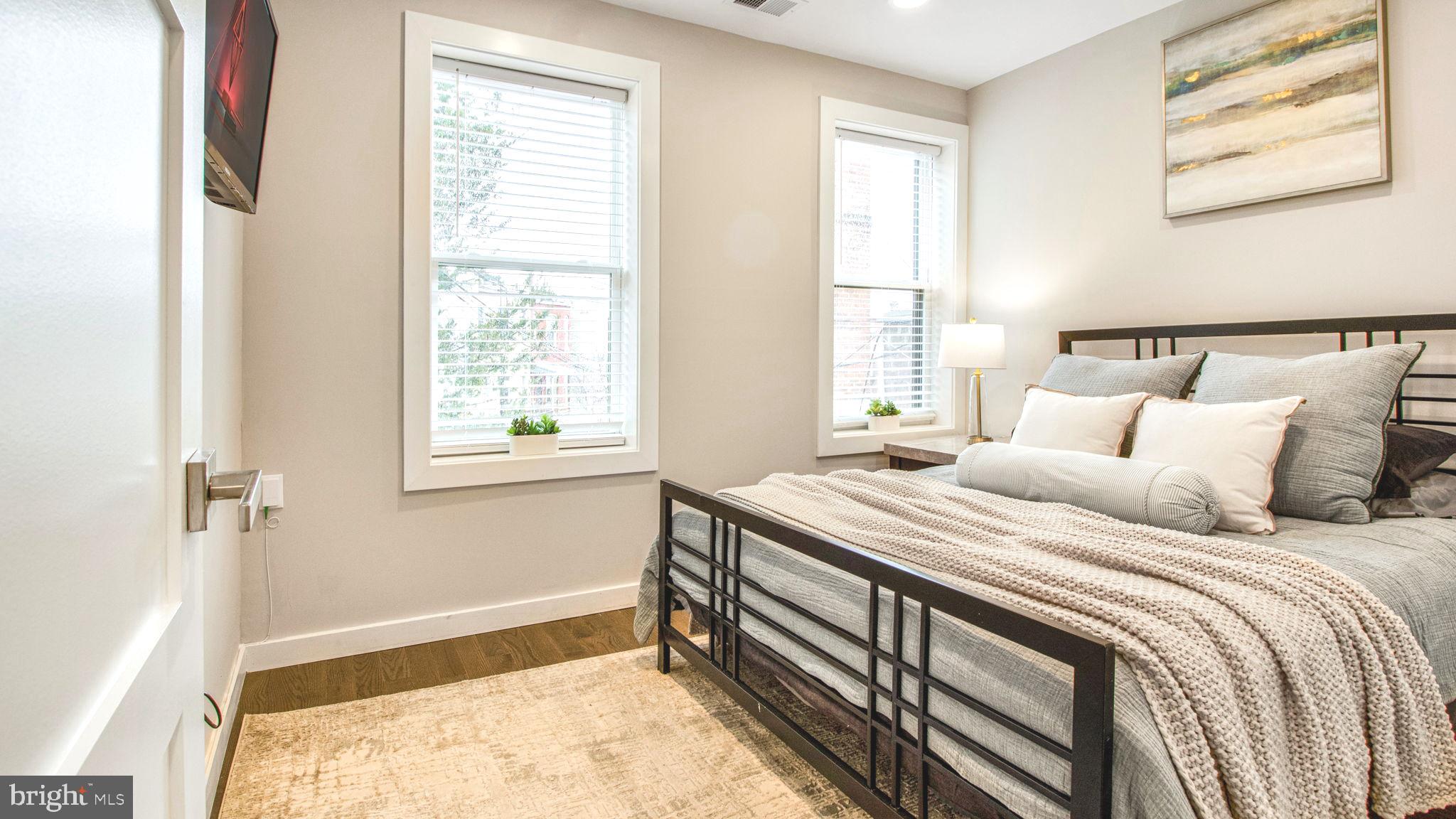 1414 Pennsylvania Avenue 1416, Washington, DC 20003 photo