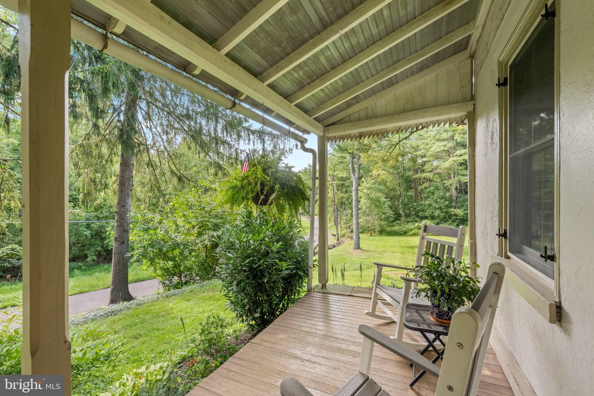 2965 Flowing Spring Rd, Spring City, PA 19475 photo
