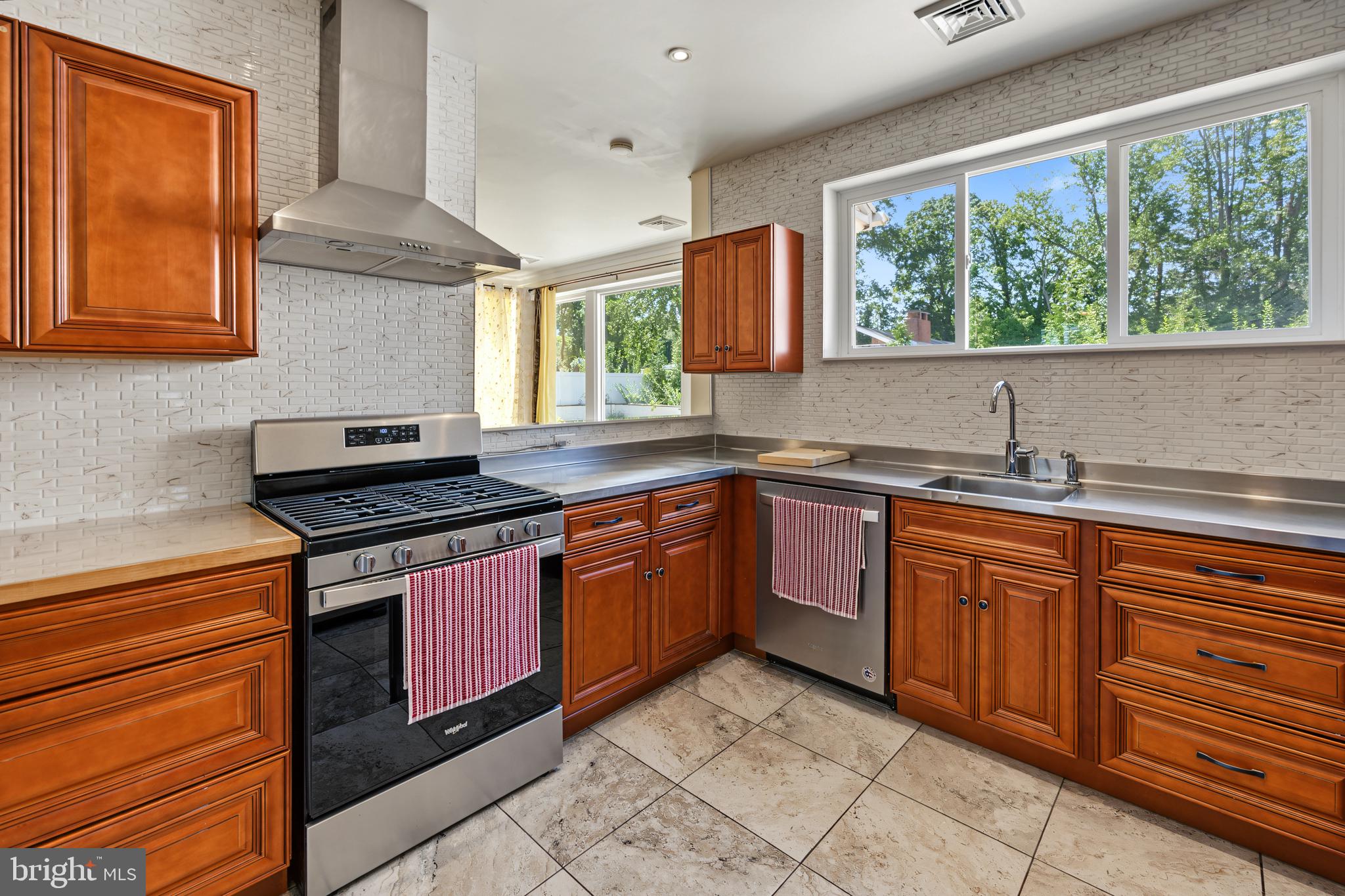 2245 E Landis Ave, Vineland, NJ 08361 photo