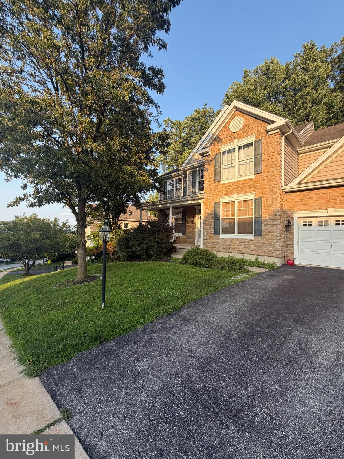 2829 Westerham Rd, Downingtown, PA 19335 photo