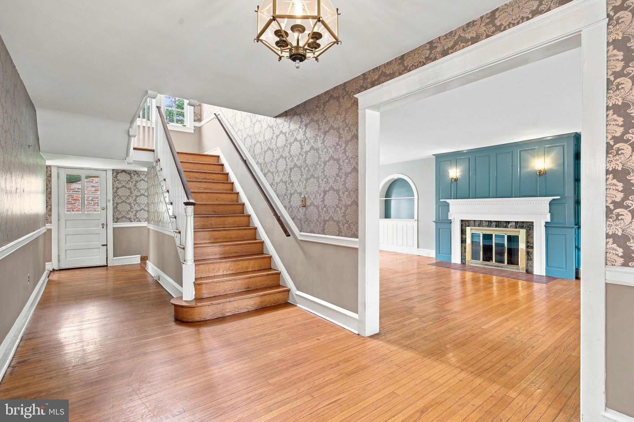 437 Hampshire Rd, Drexel Hill, PA 19026 photo