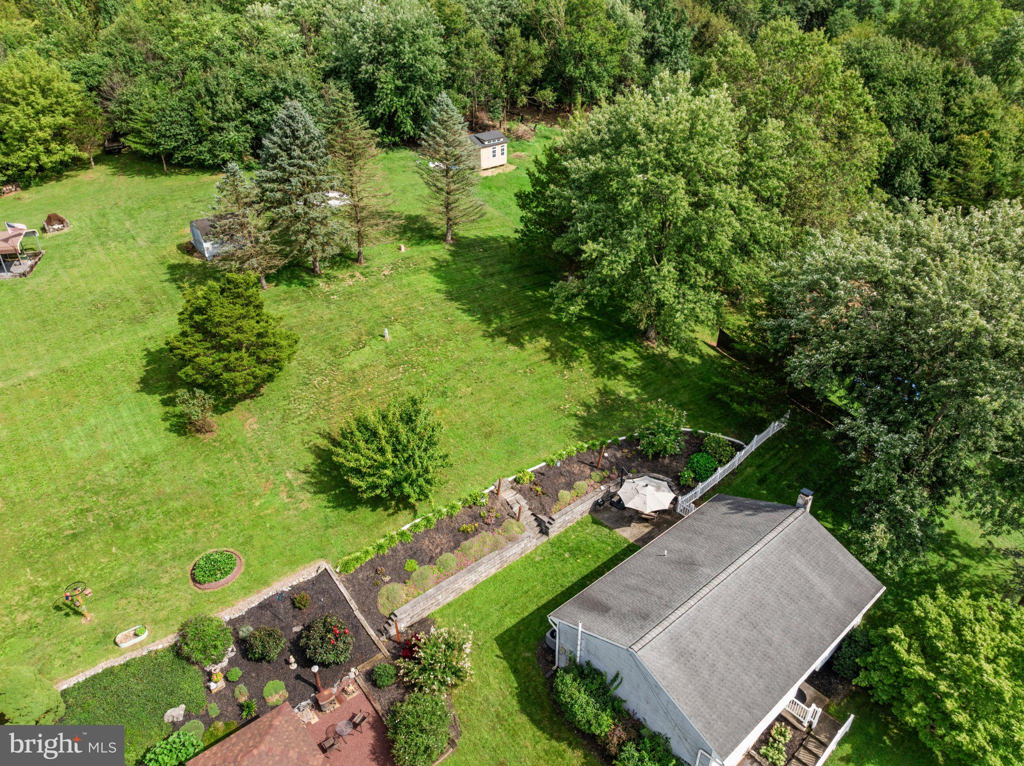 999 White Oak Rd, Manheim, PA 17545 photo