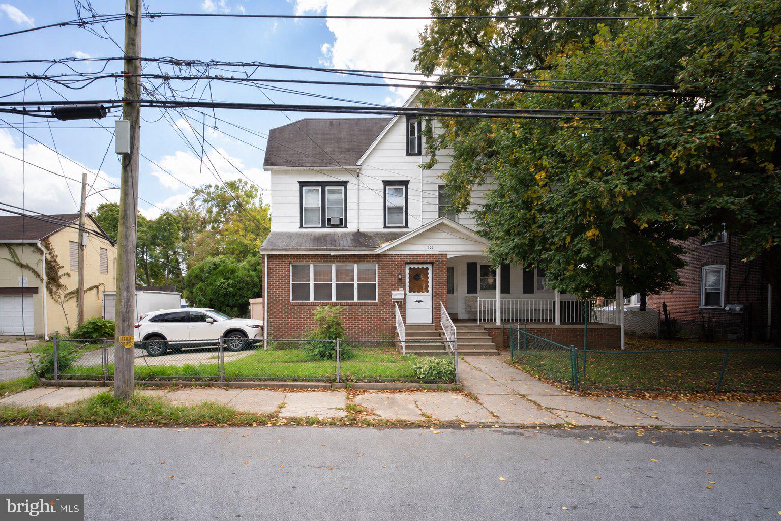 1121 Elmwood Ave, Sharon Hill, PA 19079