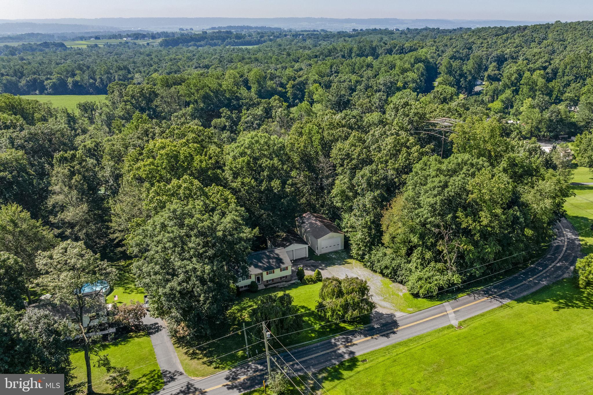 901 Narvon Rd, Narvon, PA 17555 photo