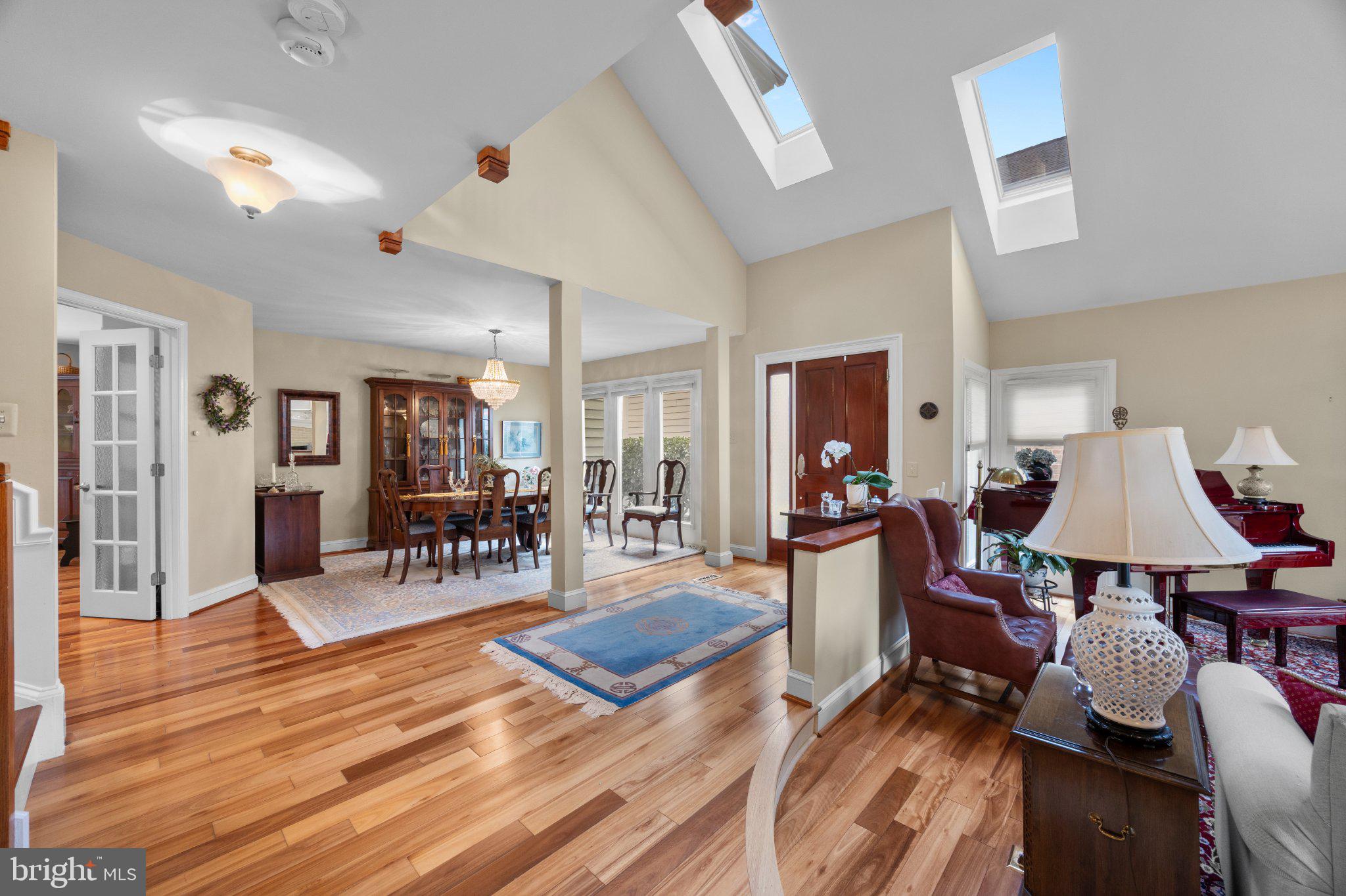 2924 Oakbury Ct, Oakton, VA 22124 photo