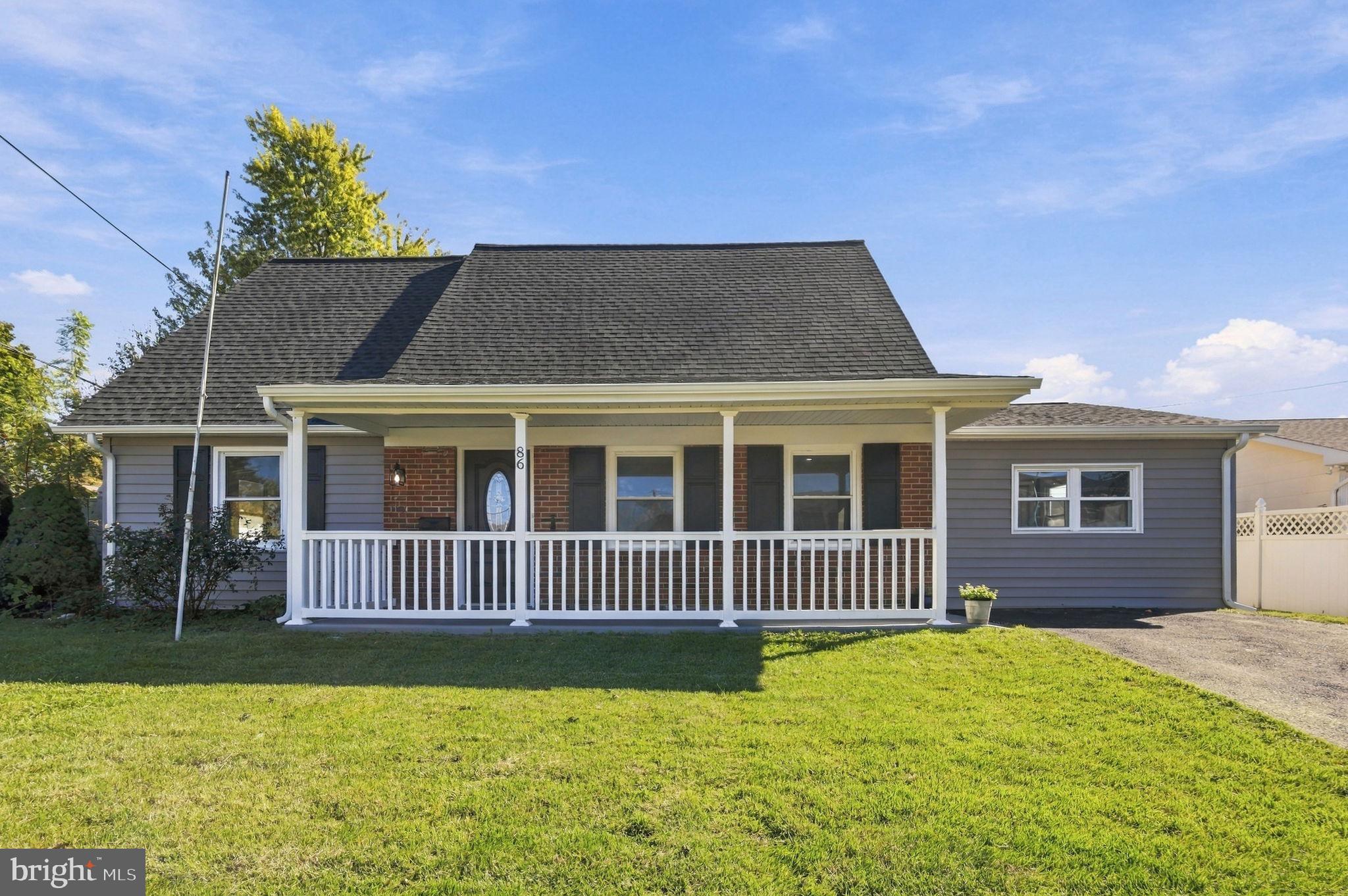 86 Medford Ln, Willingboro, NJ 08046