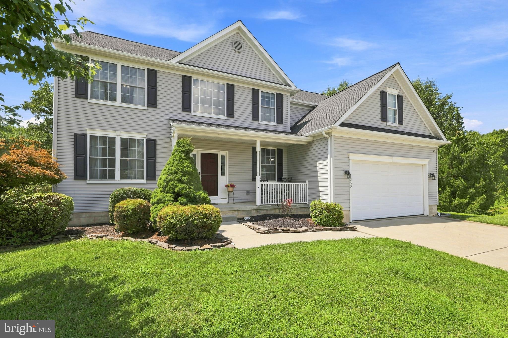 335 Patriot Dr, Swedesboro, NJ 08085 photo