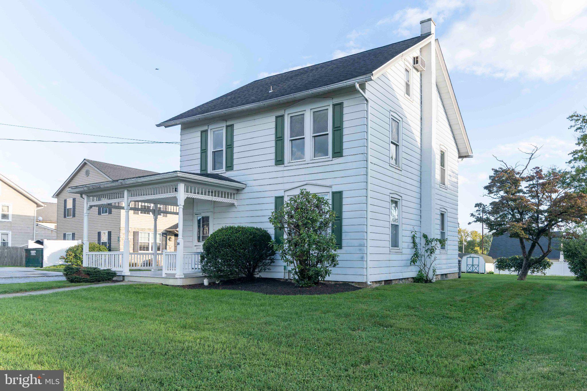 26 Kinzer Rd, Kinzers, PA 17535