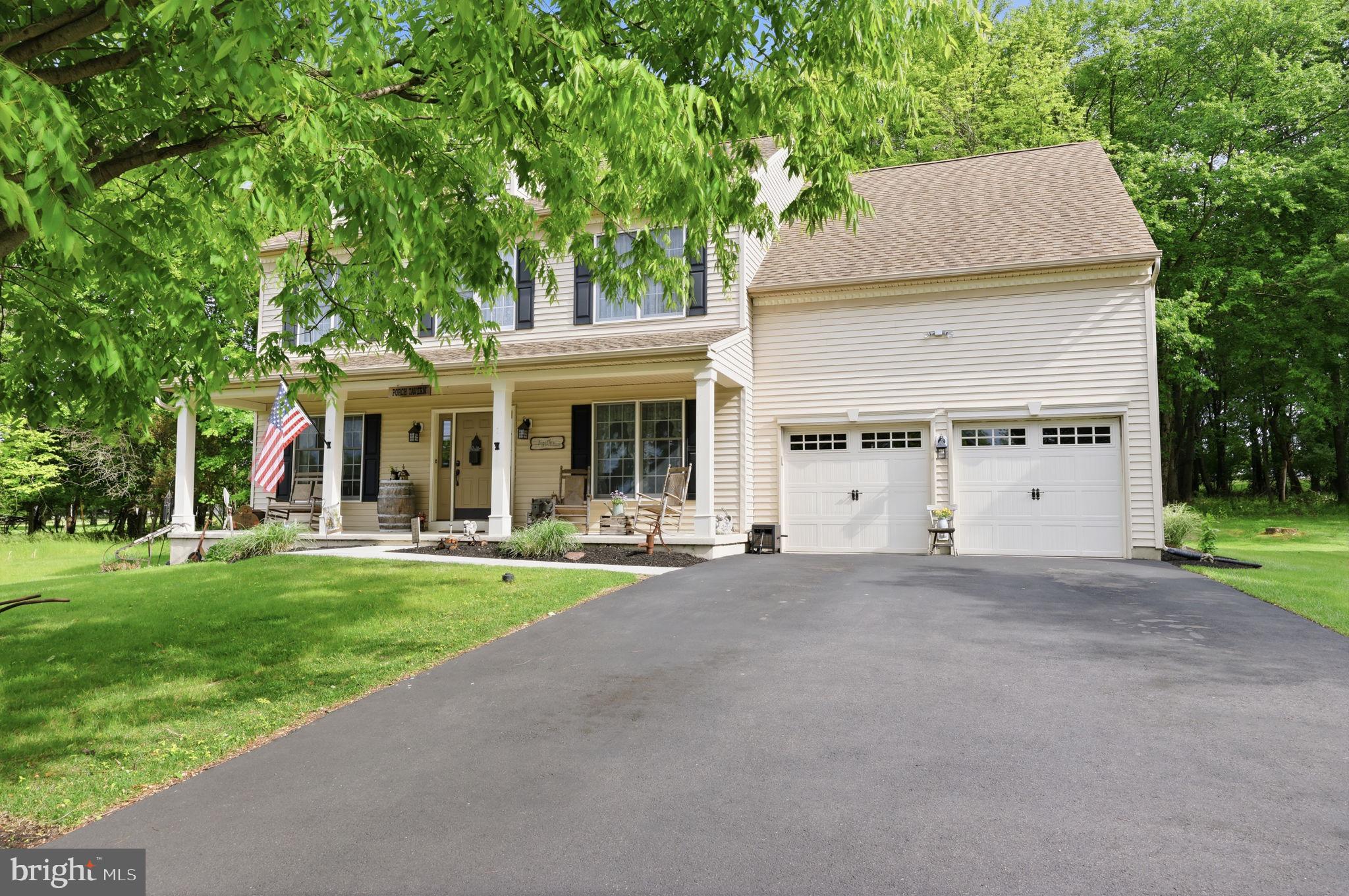 2 Timothy Dr, Newtown, PA 18940 photo