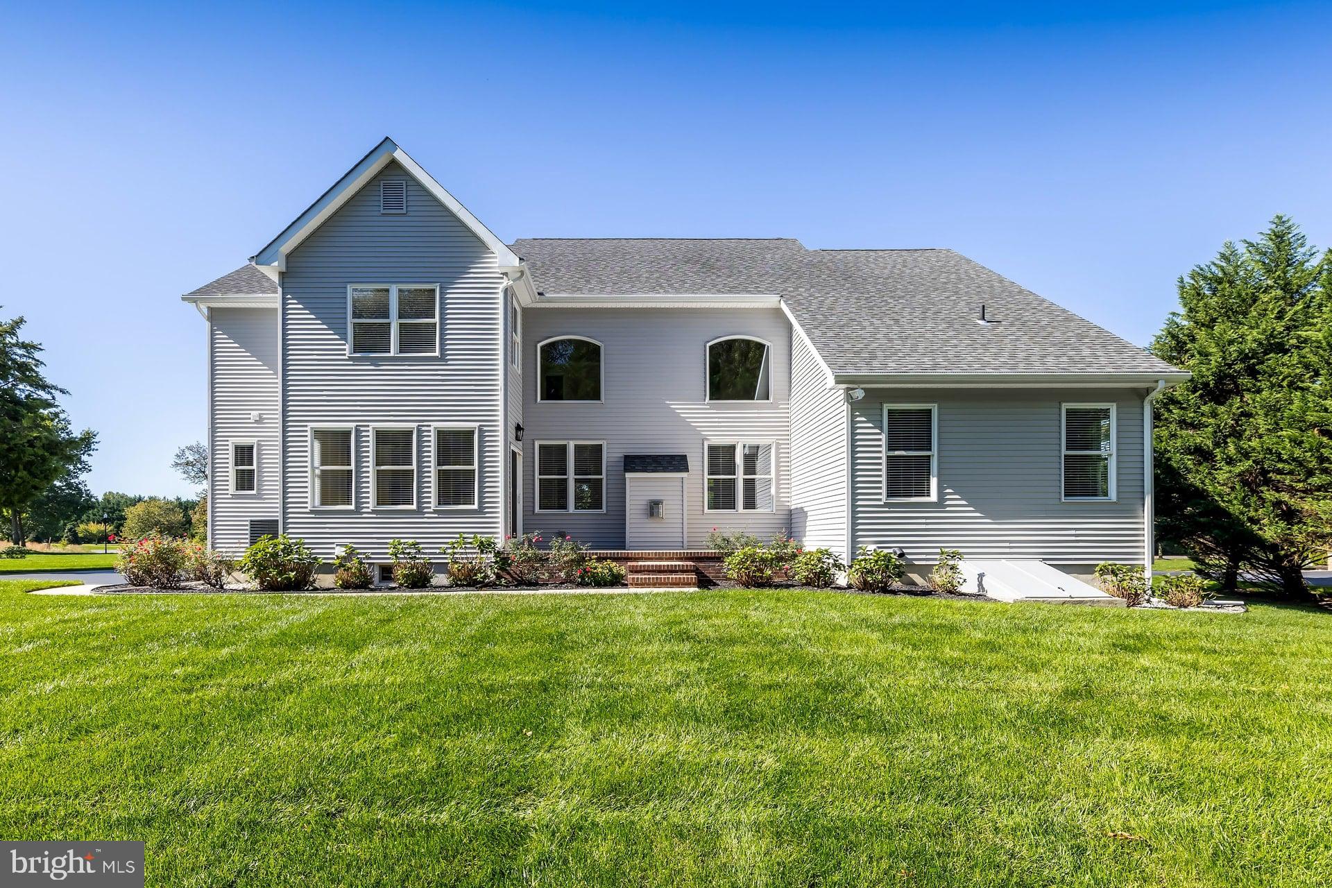 14 Laielli Ct, Vineland, NJ 08360 photo