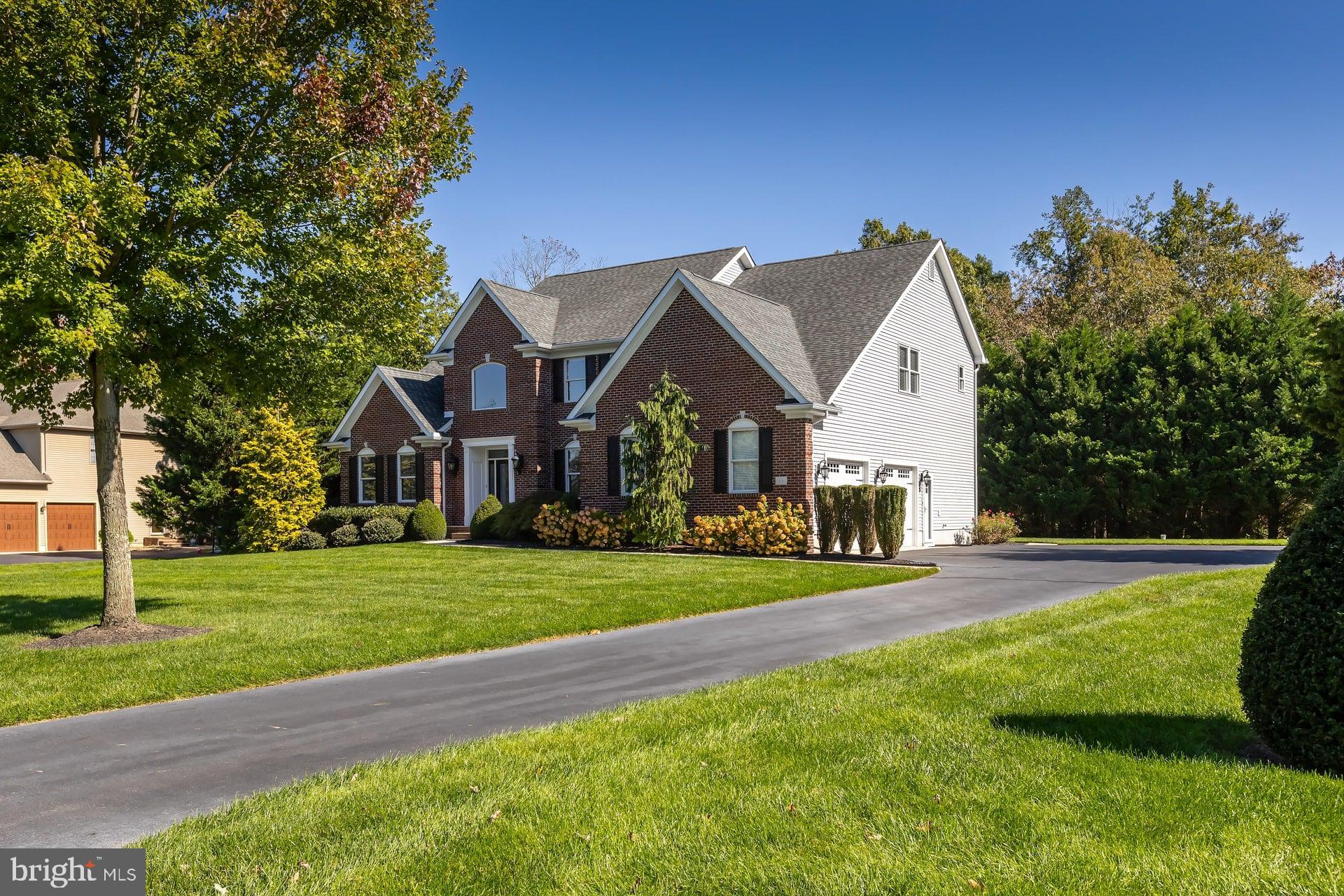 14 Laielli Ct, Vineland, NJ 08360 photo