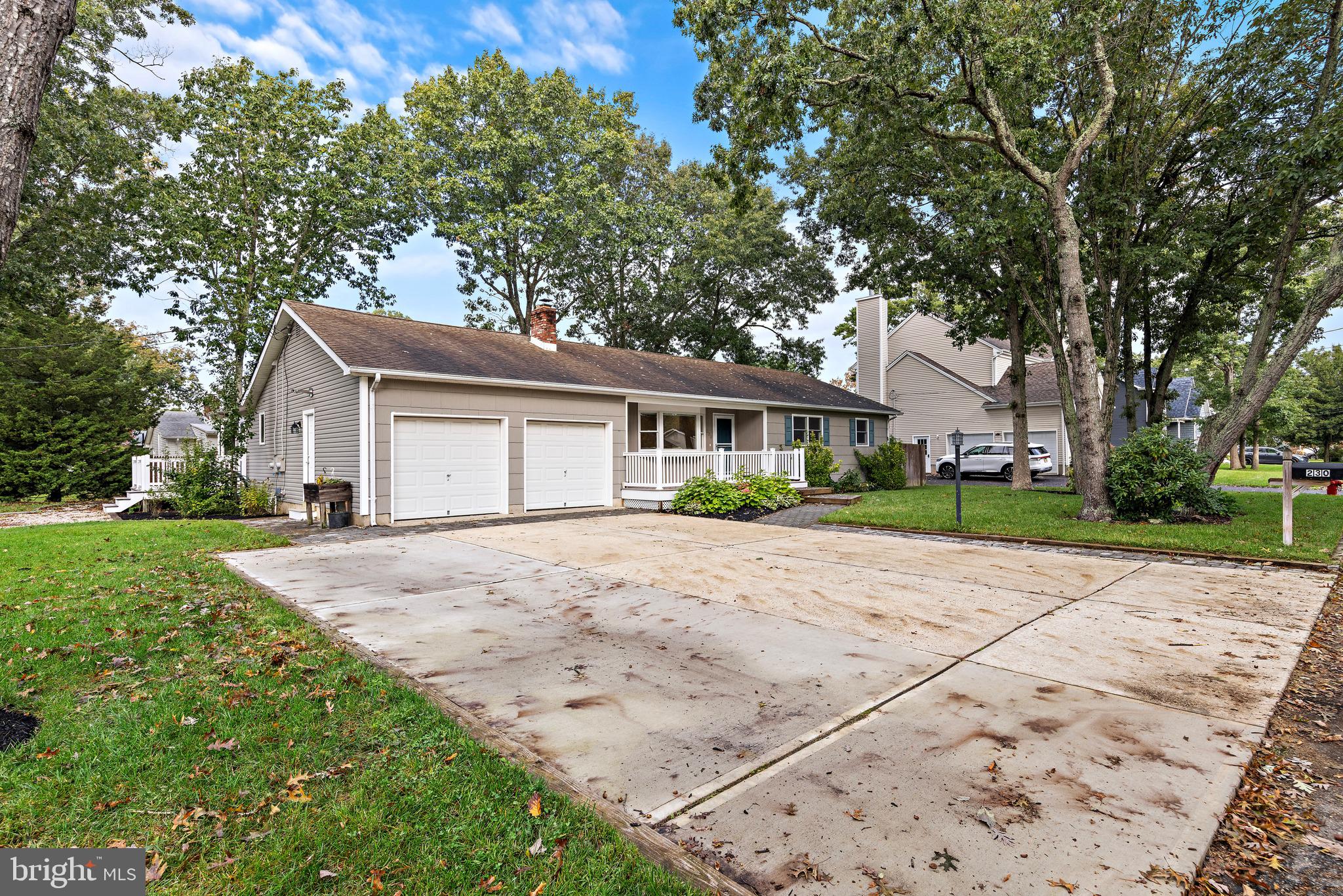 230 Hemlock Ln, Forked River, NJ 08731 photo