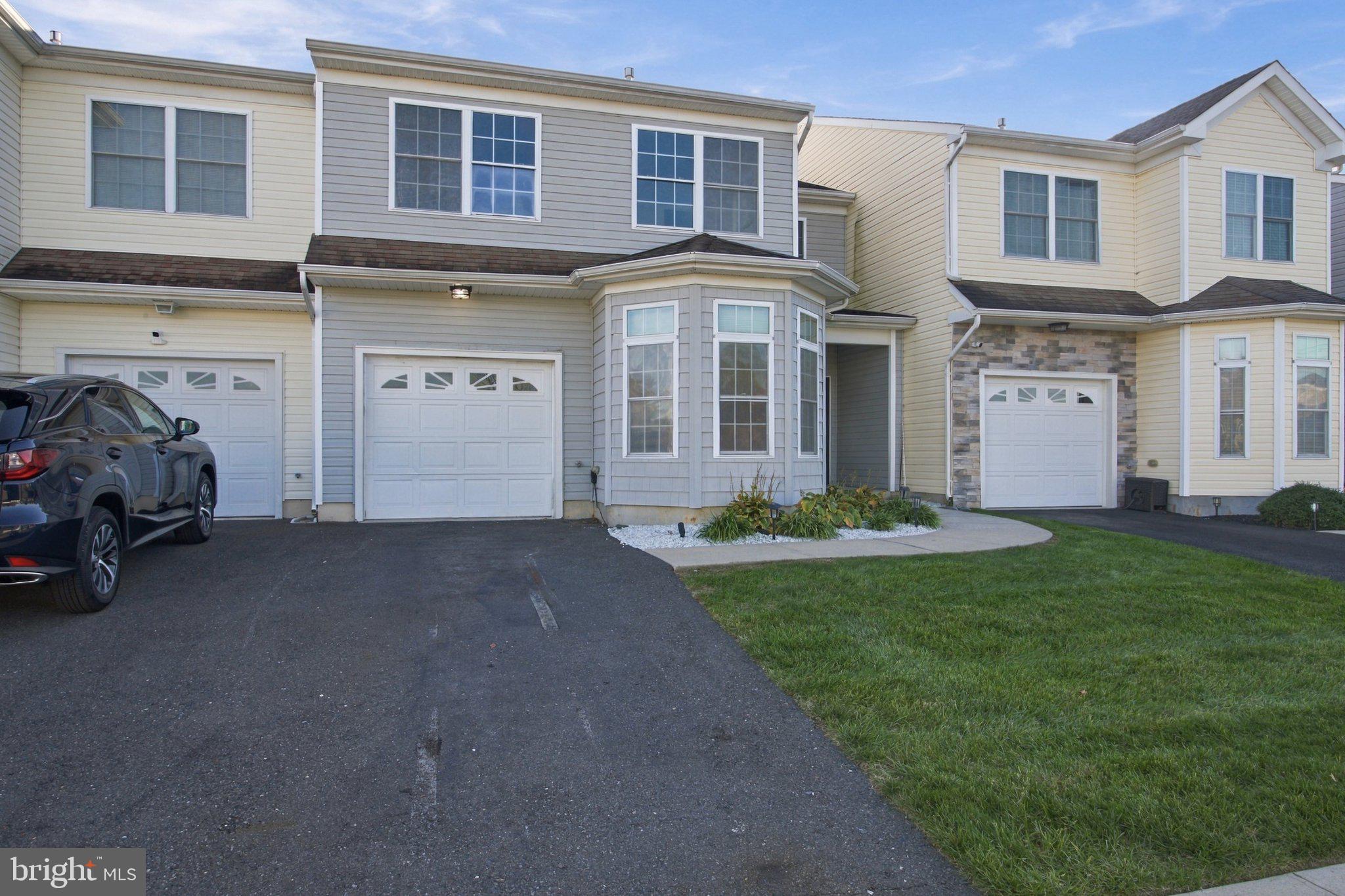 26 Heals Farm Rd, Burlington, NJ 08016 photo
