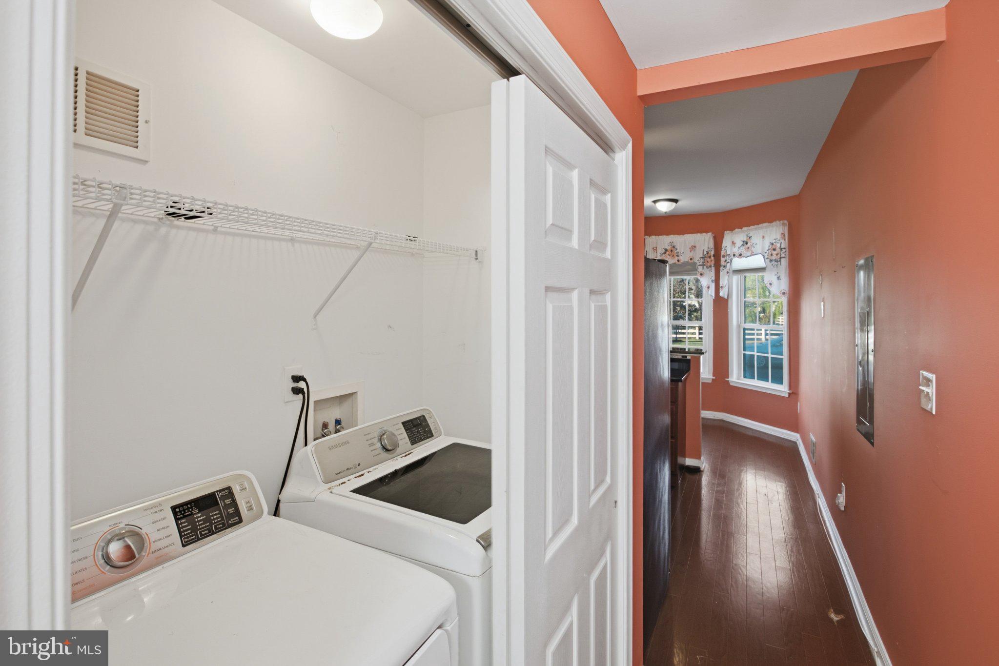 26 Heals Farm Rd, Burlington, NJ 08016 photo