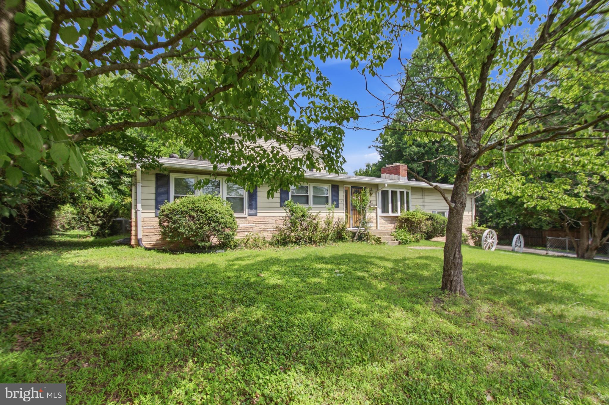 511 Malcolm Rd, Vienna, VA 22180