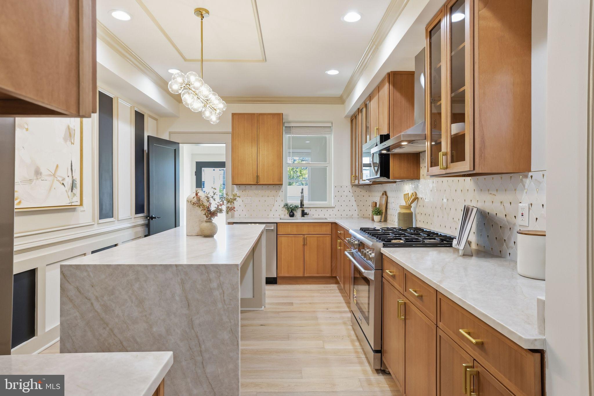 1115 K St, Washington, DC 20002
