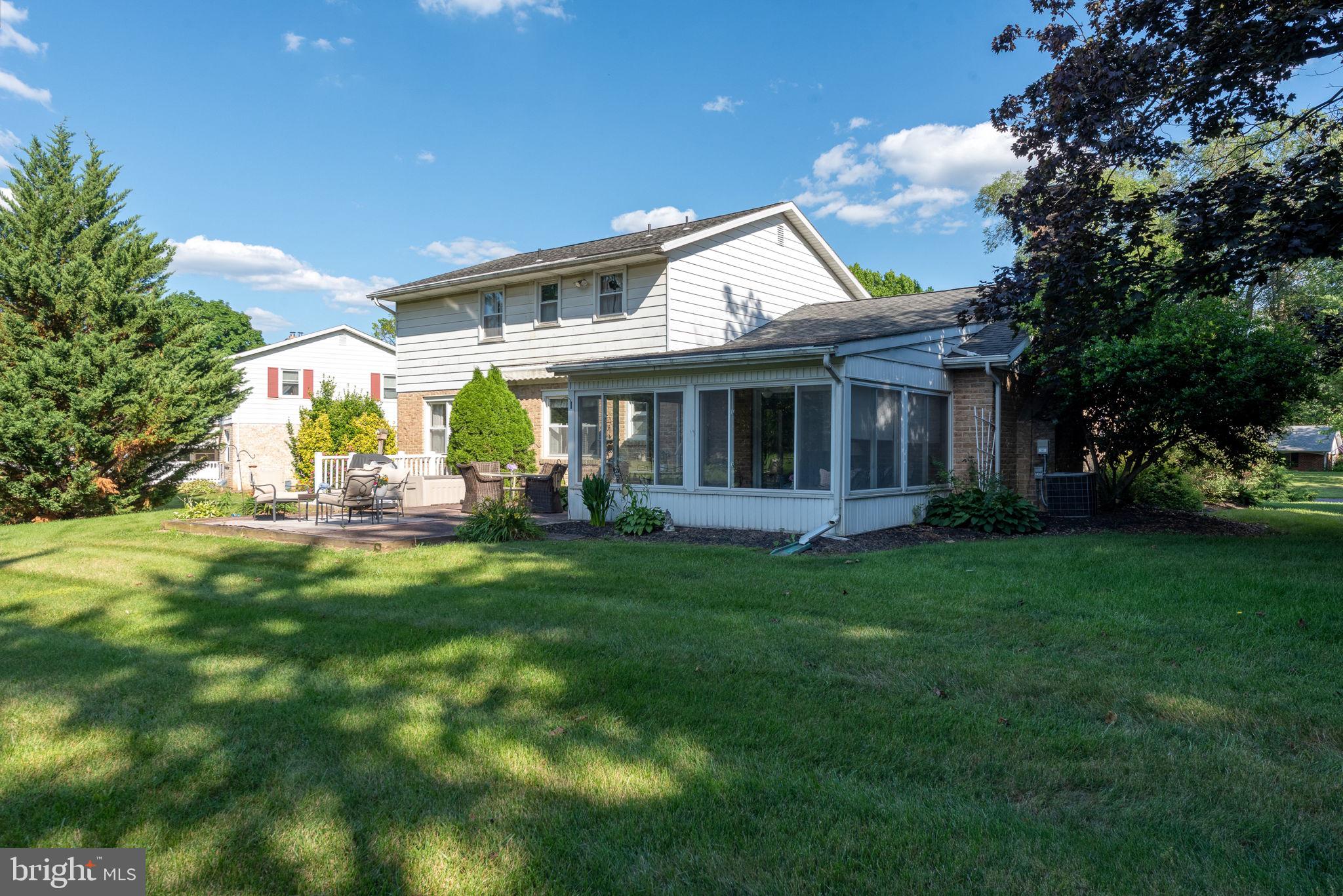 140 Margate Rd, York, PA 17408 photo